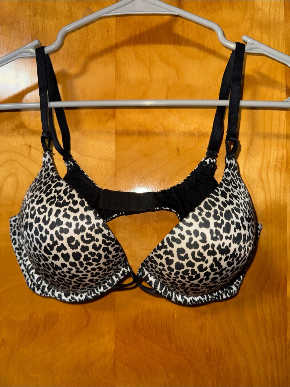 Victoria's Secret Black and White Leopard Push-Up Bra